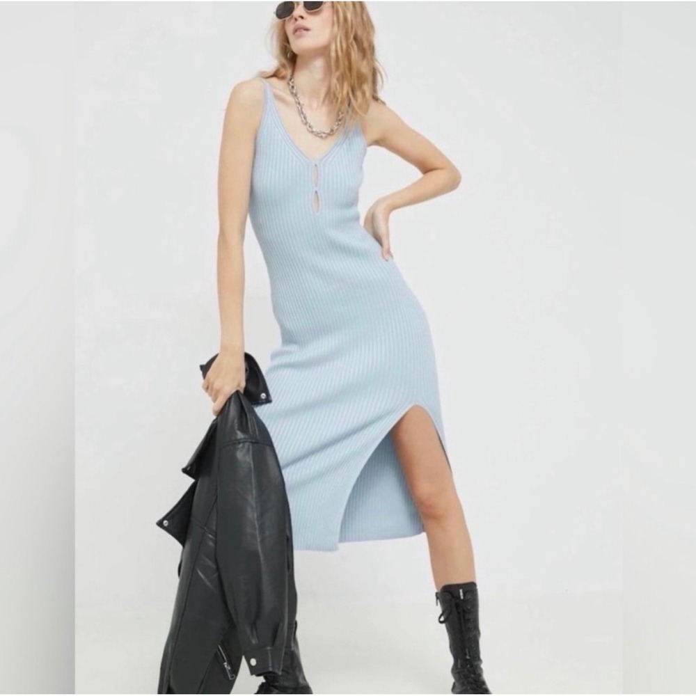 NWT* Abercrombie & Fitch Baby Blue Ribbed Keyhole Midi Dress Large Bodycon Knit